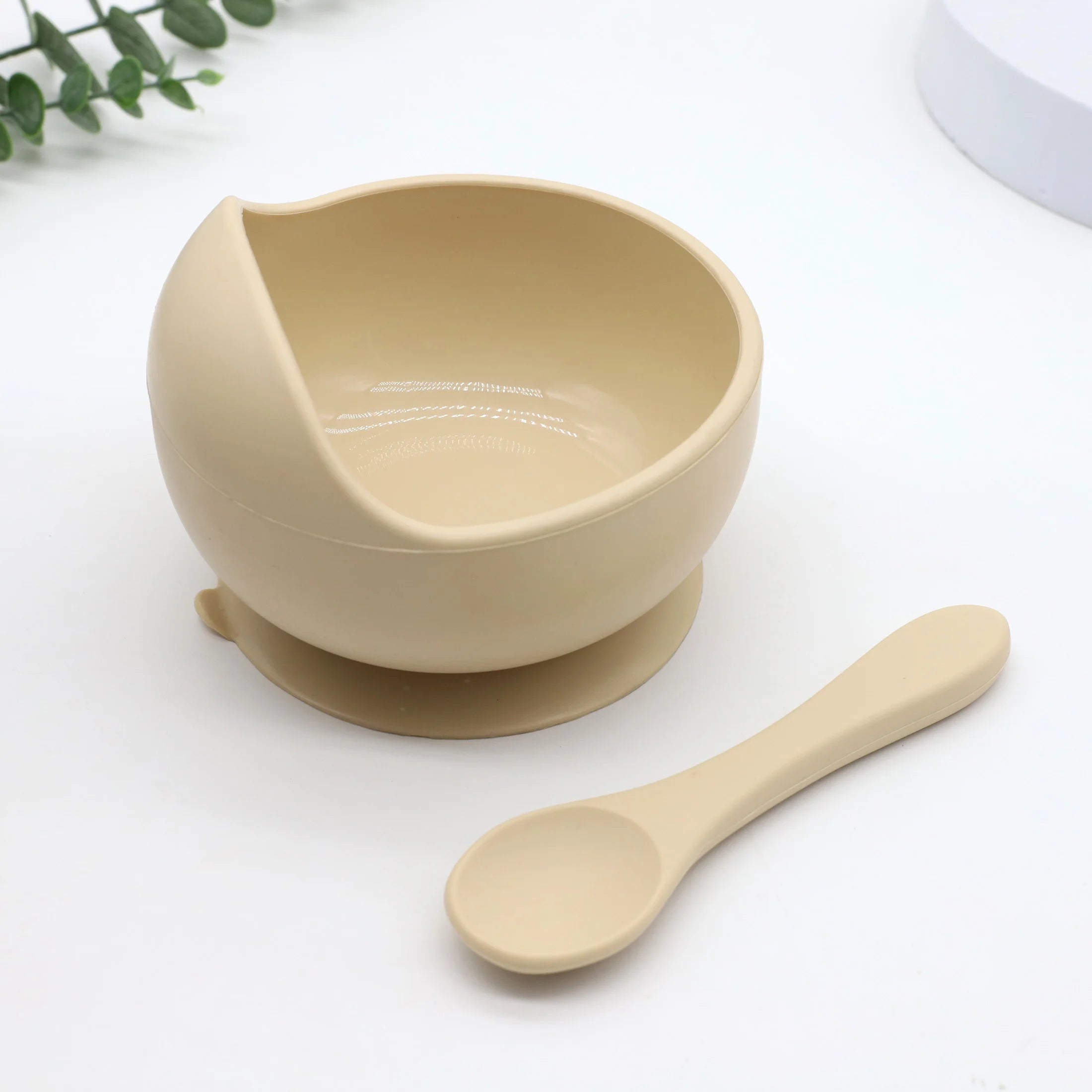 Baby silicone complementary food feeding bowl spoon set with suction cup for strong suction